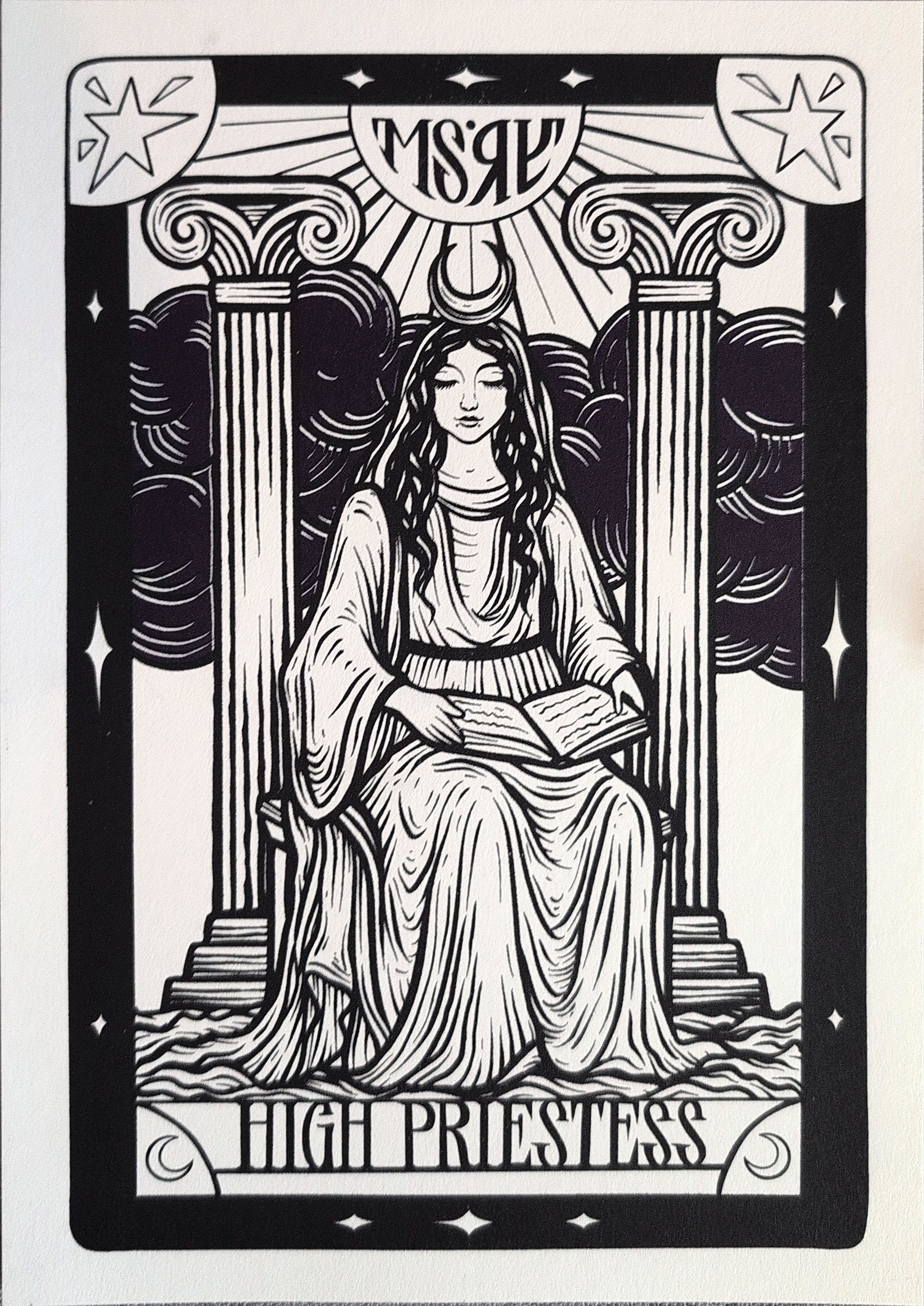 High Priestess - Lila